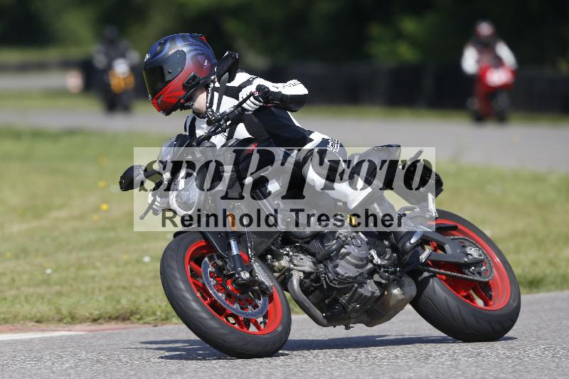 Archiv-2025/26 11.06.2025 Peter Studer have fun ADR/Gruppe blau/21